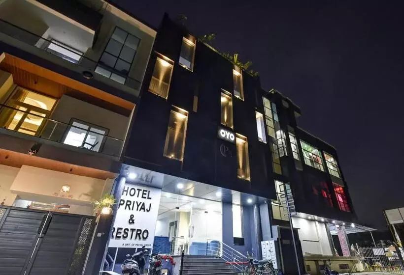 Townhouse 1268 Hotel Priyaj