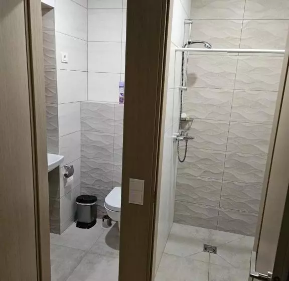 هاستل Kauno Apartamentai King Size Bed