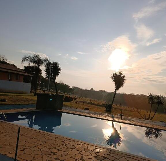 Общежитие Pousada Dona Nina