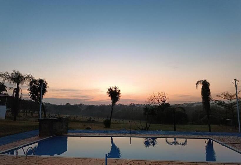 Общежитие Pousada Dona Nina