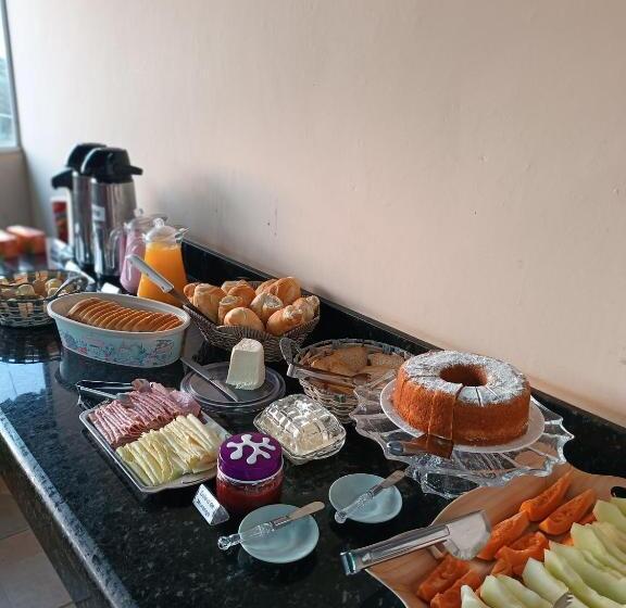 Общежитие Pousada Dona Nina