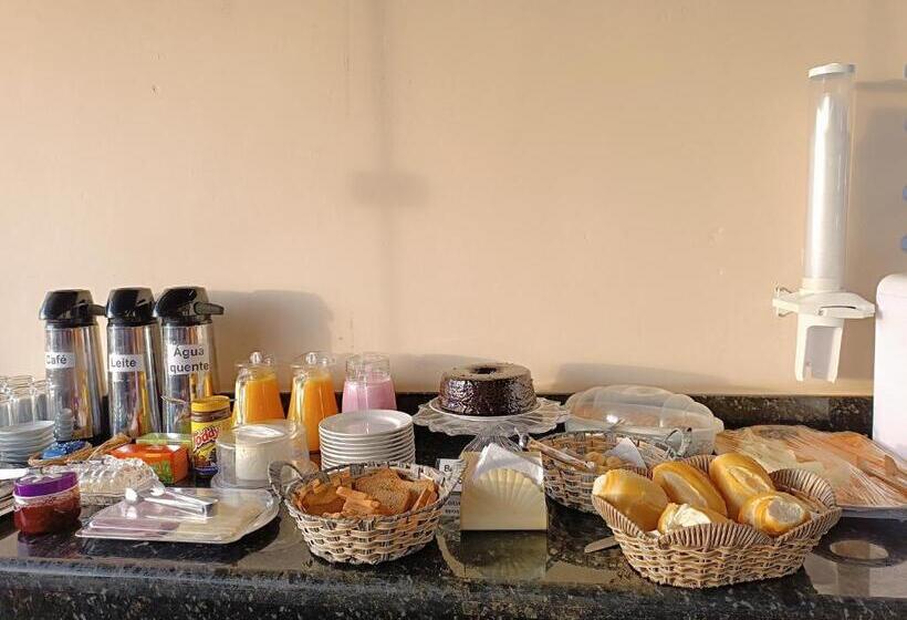 Общежитие Pousada Dona Nina