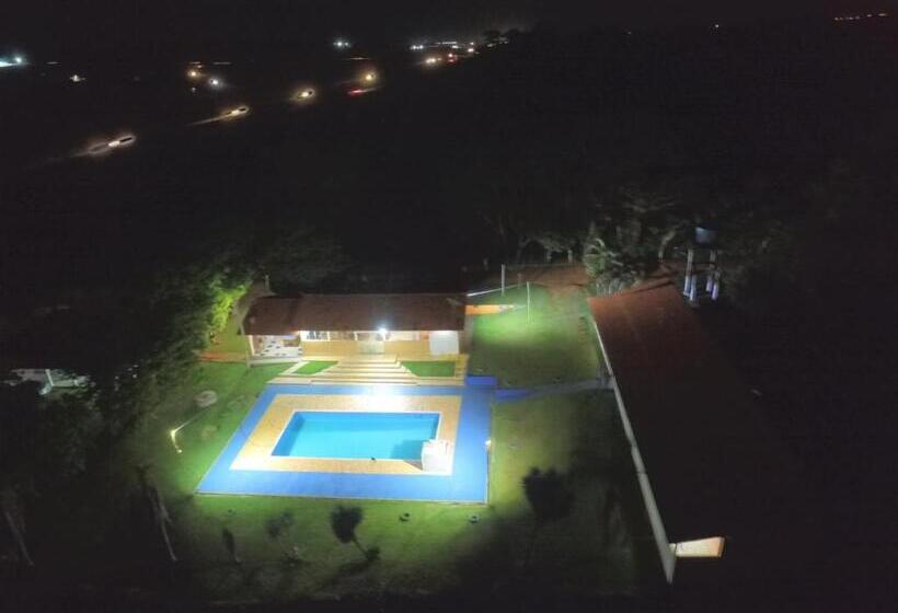 Общежитие Pousada Dona Nina