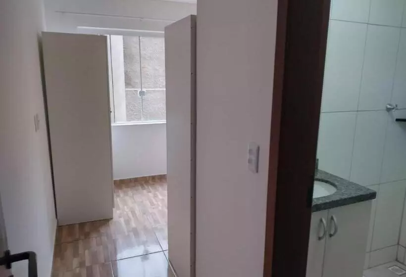 Hostel Residencial Botânico