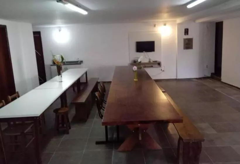 Hostel Residencial Botânico