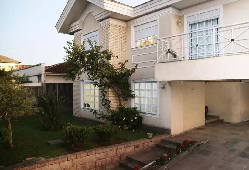 Hostel Residencial Botânico