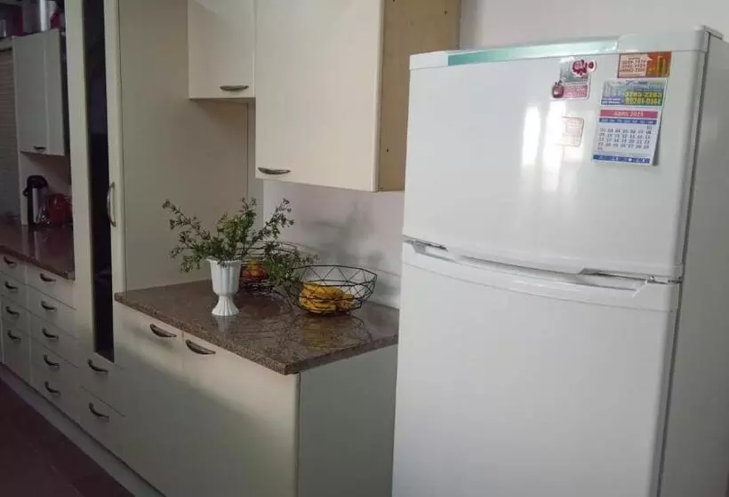 Hostel Residencial Botânico