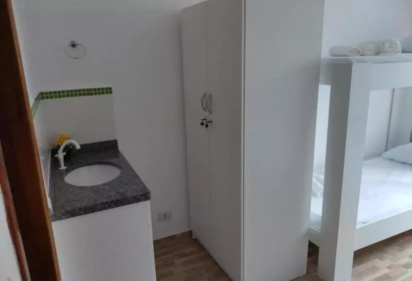 Hostel Residencial Botânico