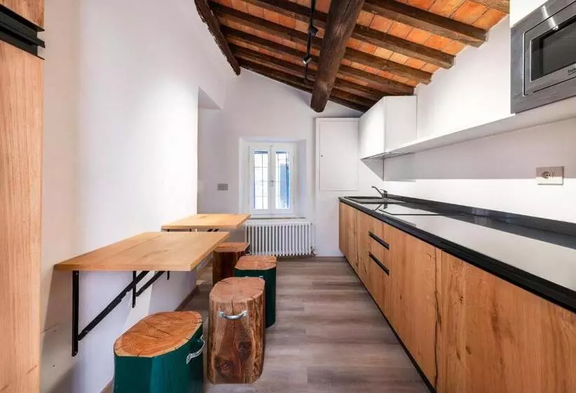 ベッドアンドブレックファースト Affittacamere La Rocca Campiglia