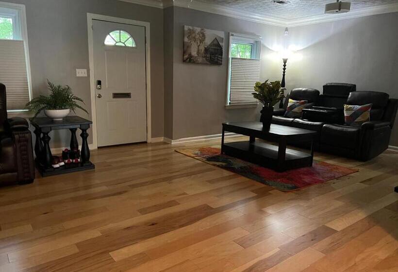 تختخواب و صبحانه Columbus Property