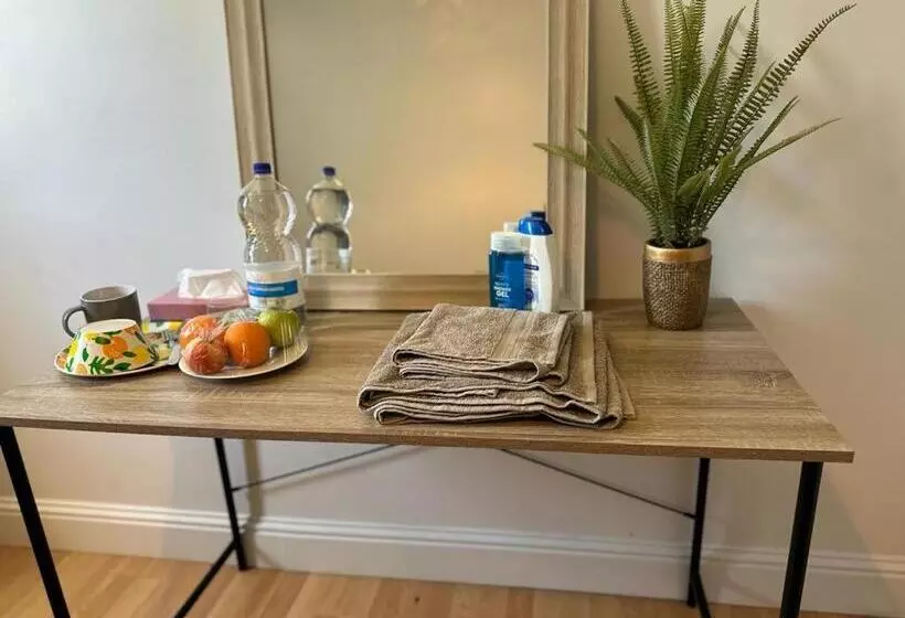ベッドアンドブレックファースト Private In A House