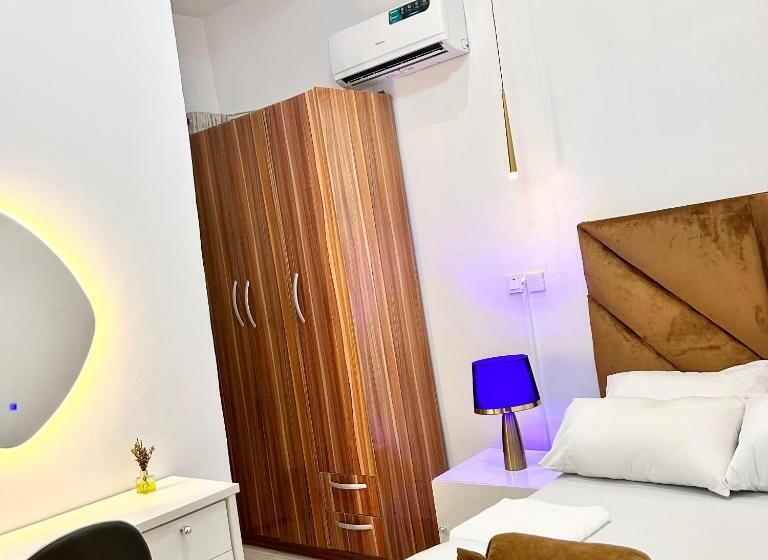 هتل One Bedroom Shortlet Apartment Lekki, Lagos