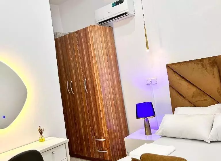 هتل One Bedroom Shortlet Apartment Lekki, Lagos