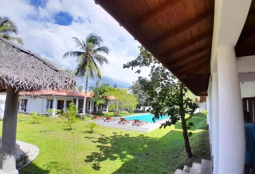 Hotelli Bokka Almeida