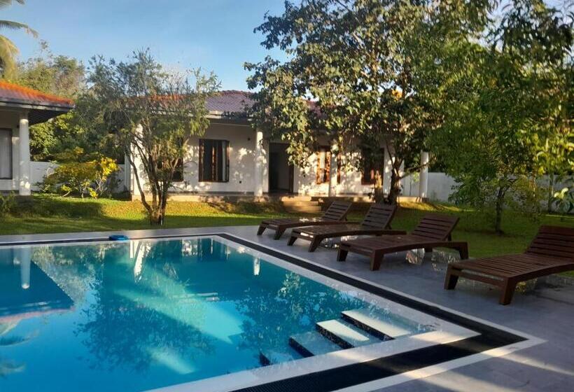 فندق Bokka Almeida