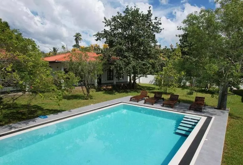 Hotelli Bokka Almeida