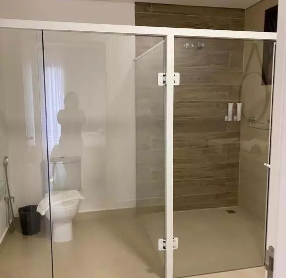 Hotelli Capivari Ecoresort Residence