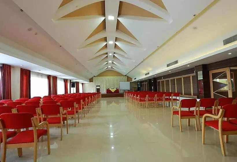 Hotelli Haveli Backwater Resort