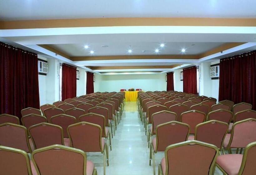 בית מלון כפרי Haveli Backwater Resort