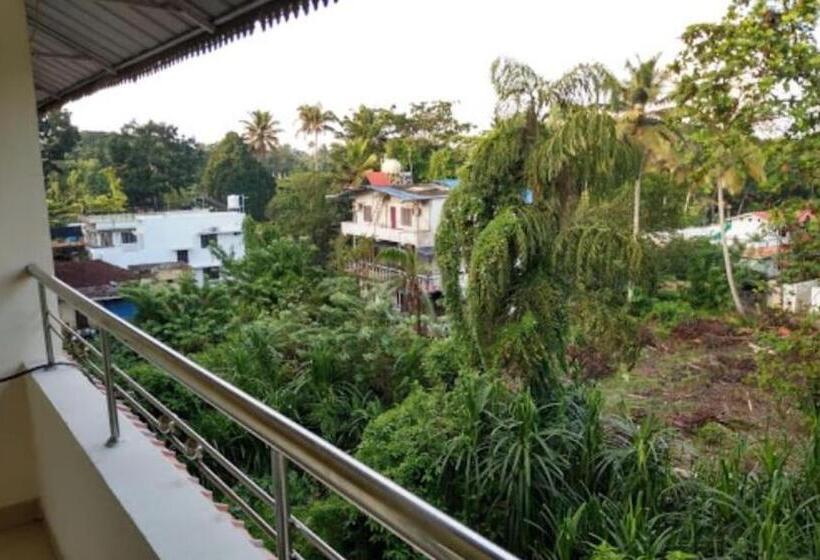 בית מלון כפרי Haveli Backwater Resort