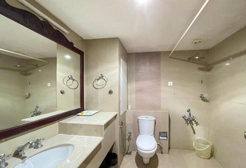 בית מלון כפרי Haveli Backwater Resort