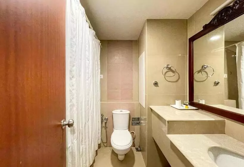 Hotelli Haveli Backwater Resort