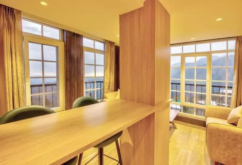 Hotelli Katson Castle Dharamshala