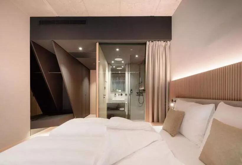 ホテル Loxone Campus