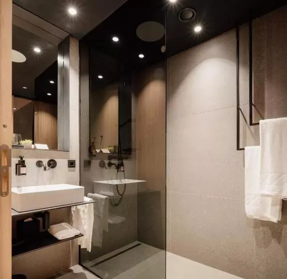 ホテル Loxone Campus