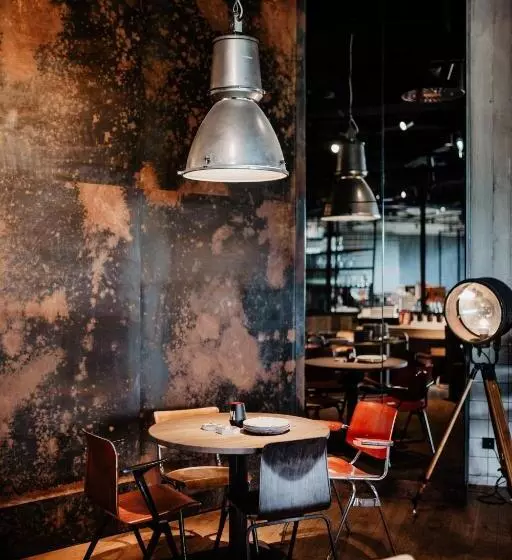 ホテル Loxone Campus