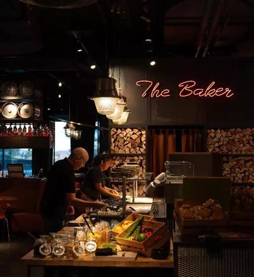 ホテル Loxone Campus