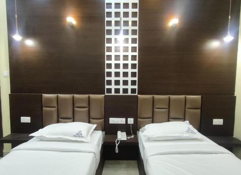 호텔 Maturi Residence