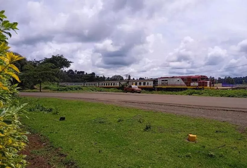 هتل Mwahe Resort
