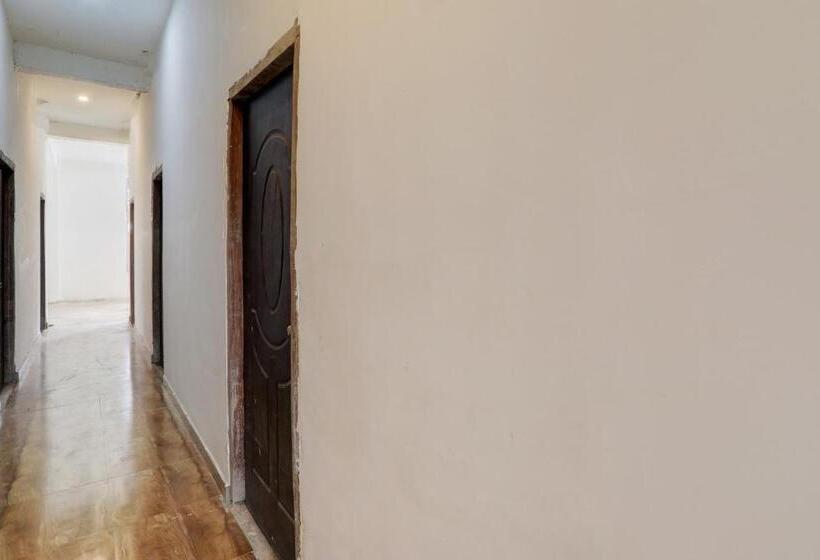 酒店 Oyo Desi Chulha Restaurant