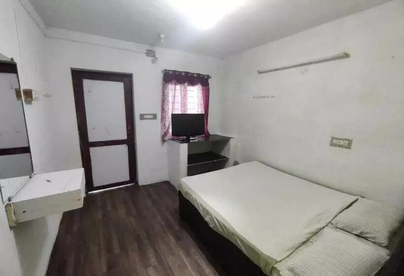 ホテル Oyo Flagship Parambikumlam Resorts And Farmstay