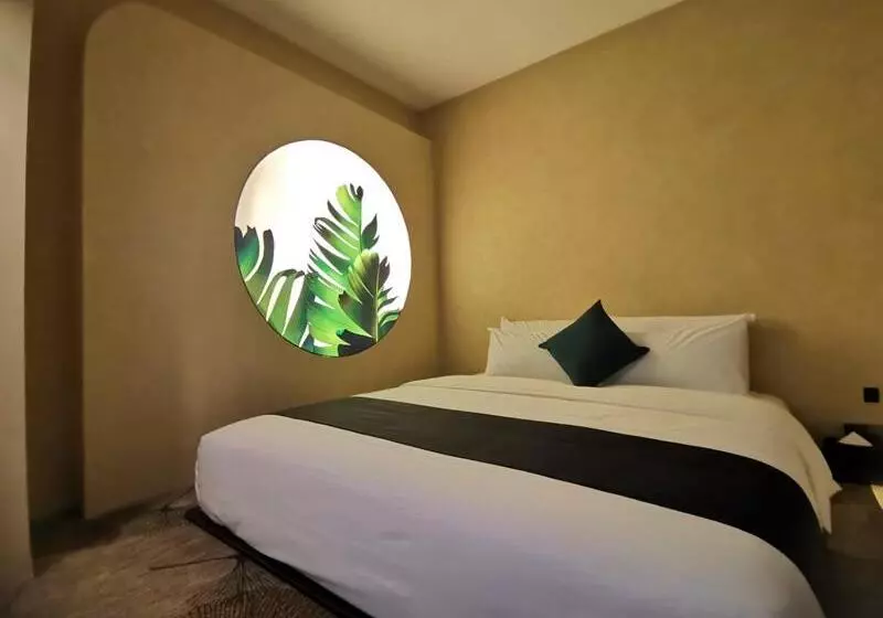 ホテル Thank Inn Plus Chongqing Pengshui Yujing Jiangshan