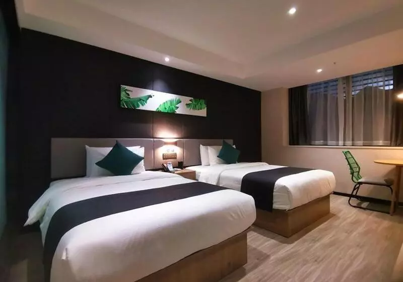 ホテル Thank Inn Plus Chongqing Pengshui Yujing Jiangshan