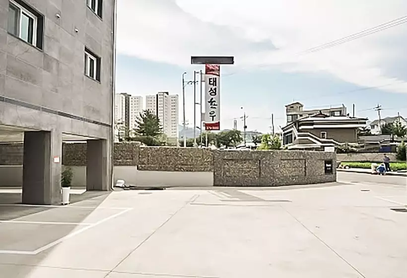 어라연 관광호텔 영월