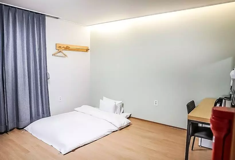 어라연 관광호텔 영월