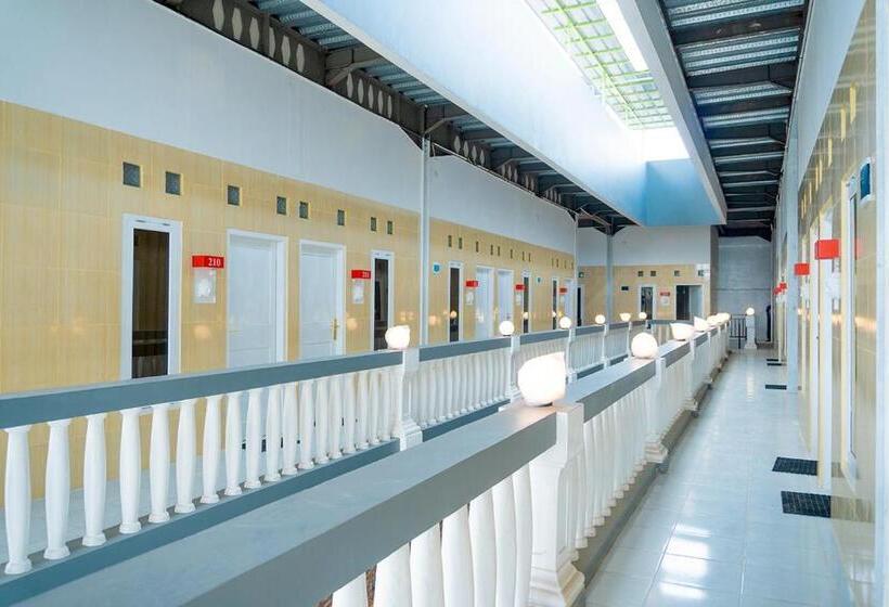 Jo&jo Hostel Syariah