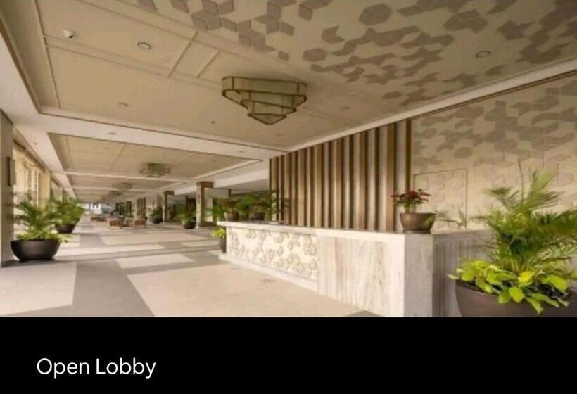 Lovely Studio Unit In Celandine