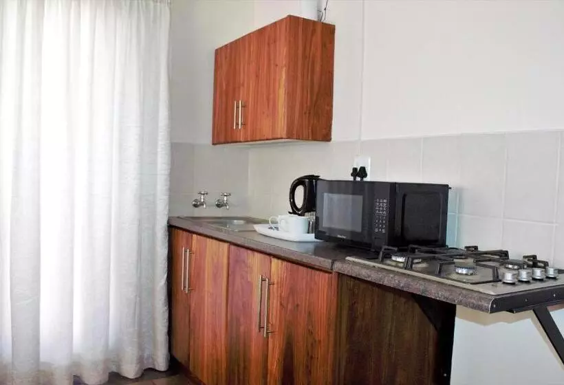 ペンション Accommodation At Potch Guesthouse