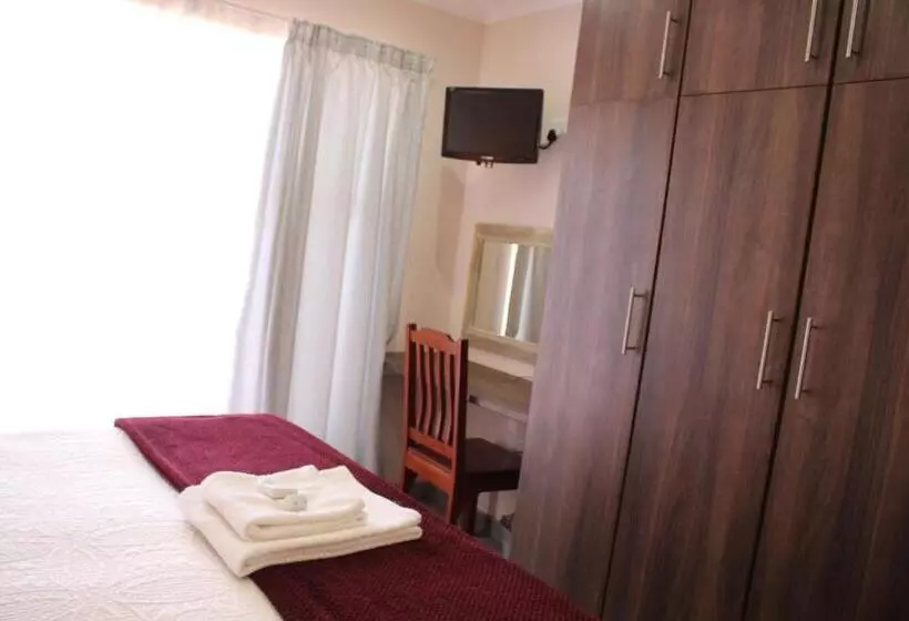 ペンション Accommodation At Potch Guesthouse