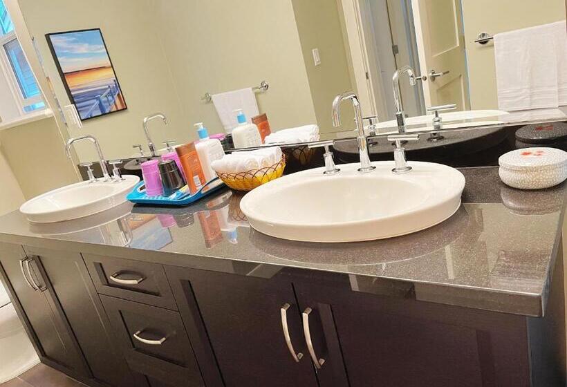 Panzió Derbyshire House