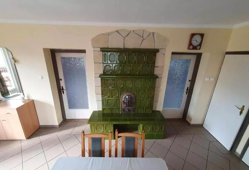 Majatalo Egervári Béres Vendégház  Középső Apartman