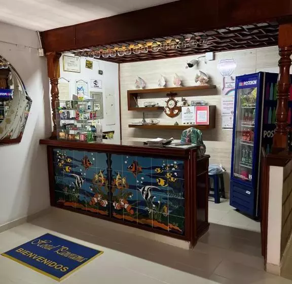 ペンション Hostal Panorama