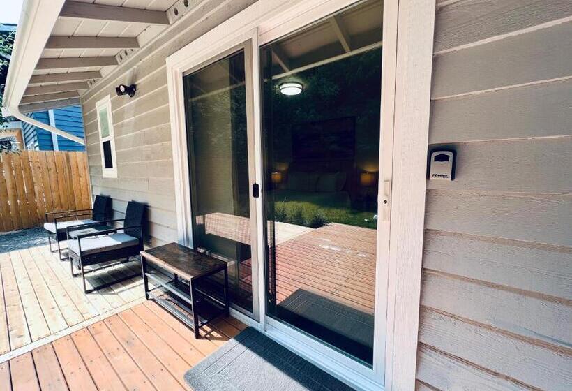 پانسیون Private Deluxe Suite!