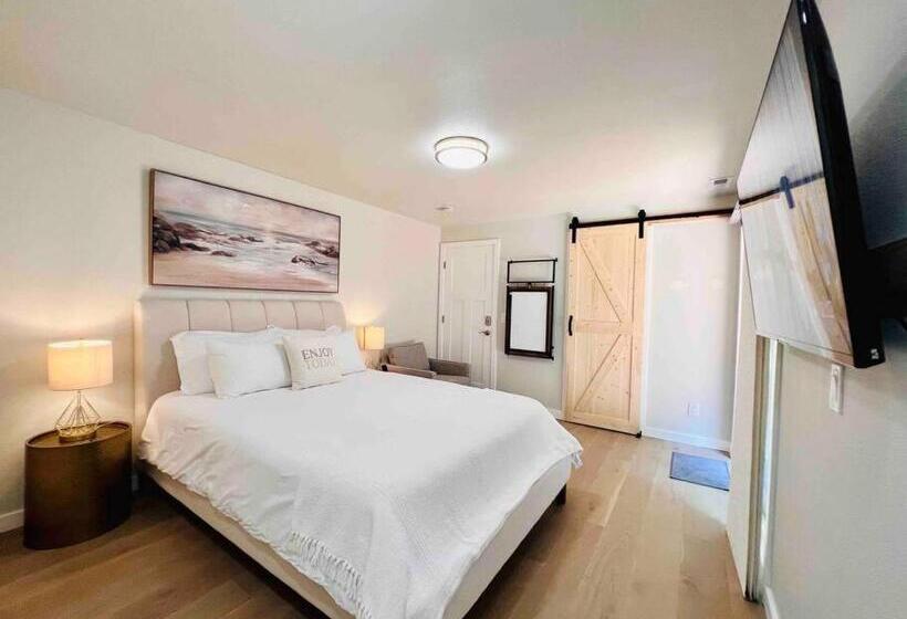 پانسیون Private Deluxe Suite!