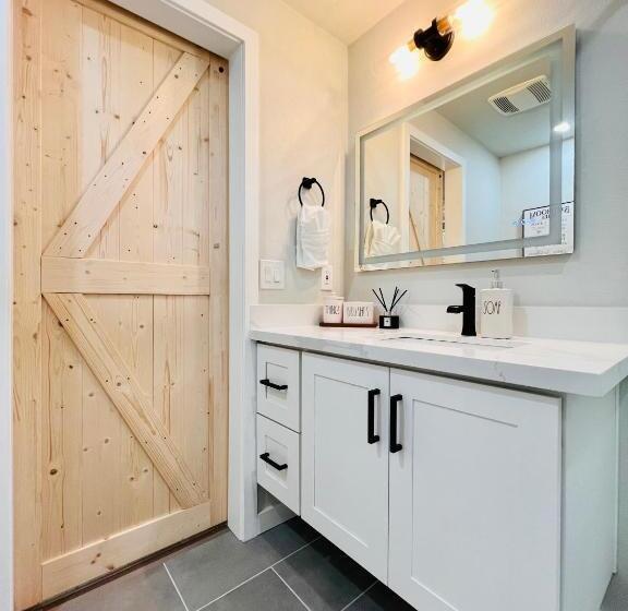 پانسیون Private Deluxe Suite!