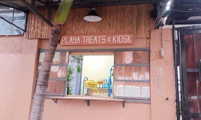 Playa De Bombora Inn